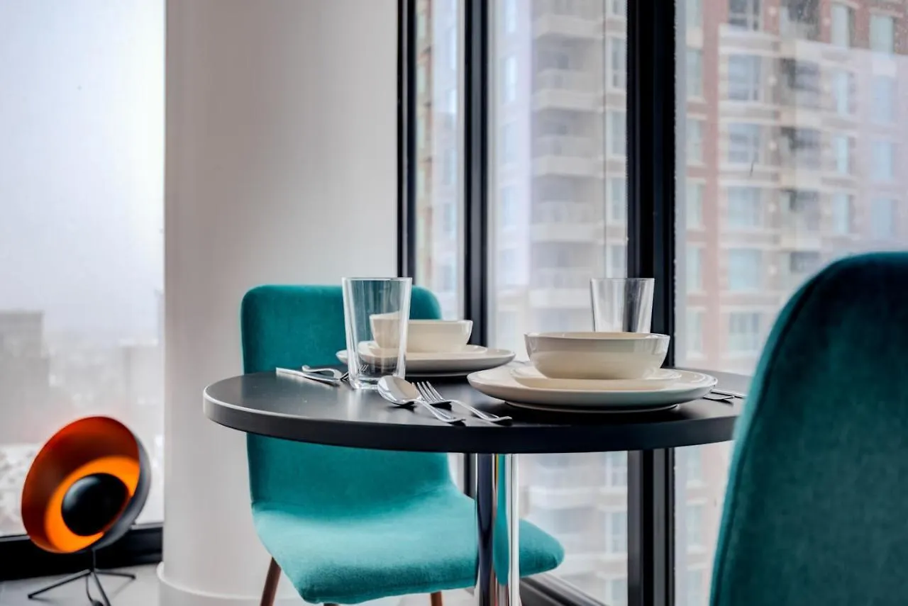 The Avenue Suites Toronto Apartamento